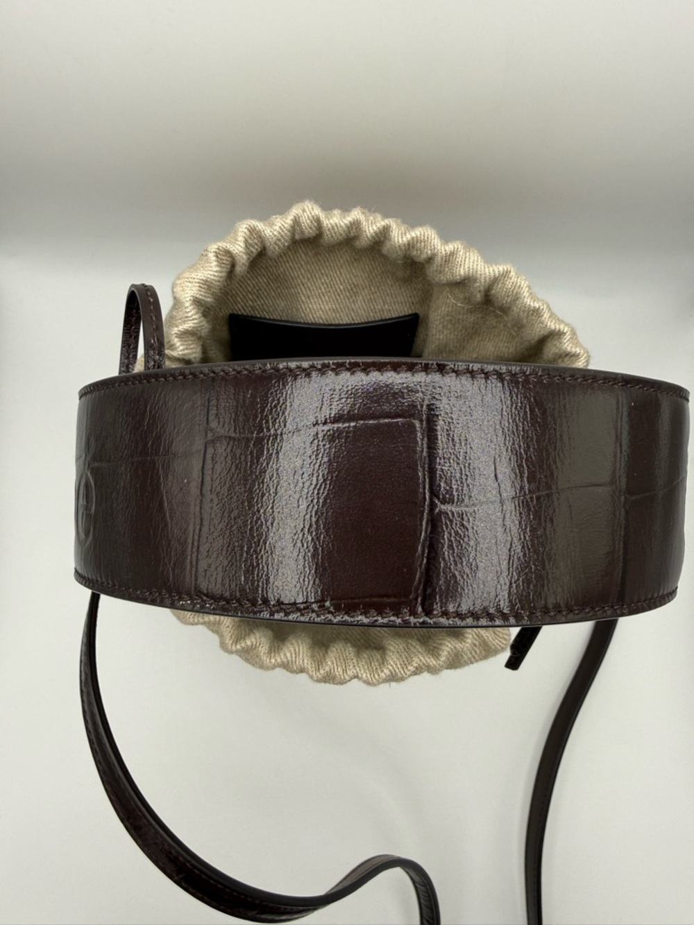 Chloé Woven Raffia Bucket Bag - Picture 12 of 16